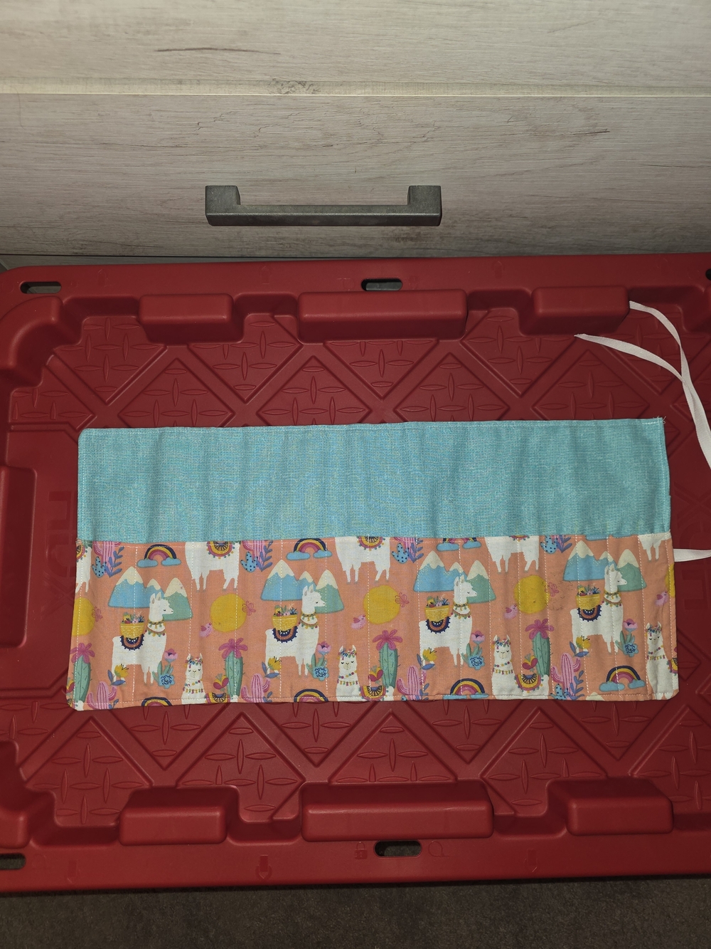 Handmade Cotton Llama Print Makeup Brush/Artist Brush Roll-Up Storage